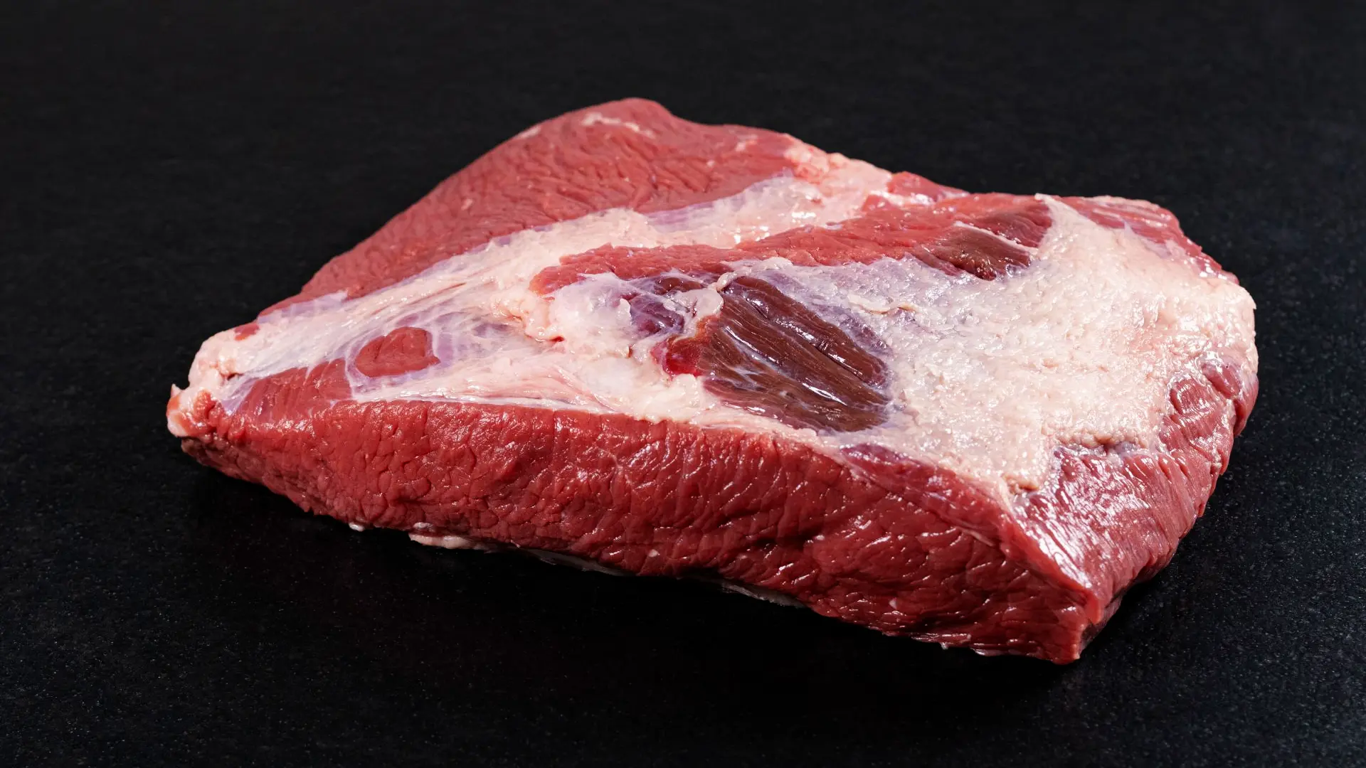 Rinderbrust ohne Knochen vom heimischen Strohbullen - Feinste Fleischkultur im Metzgerei Onlineshop